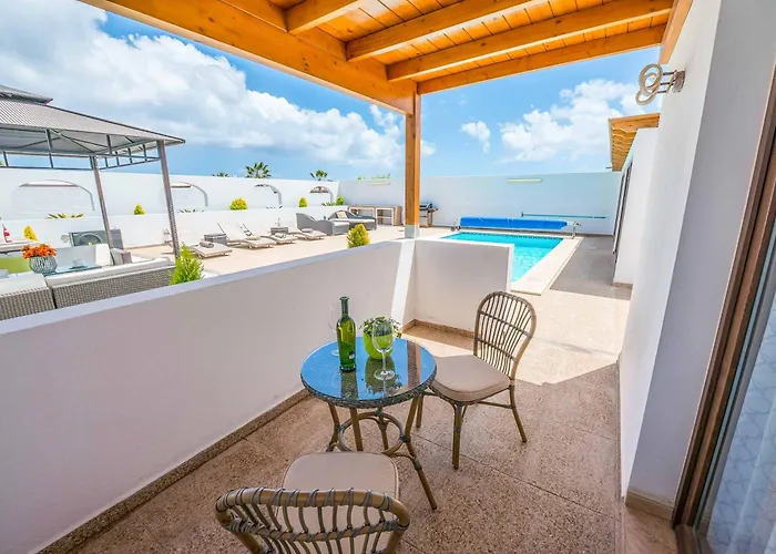 וילה Bonilla 16 *